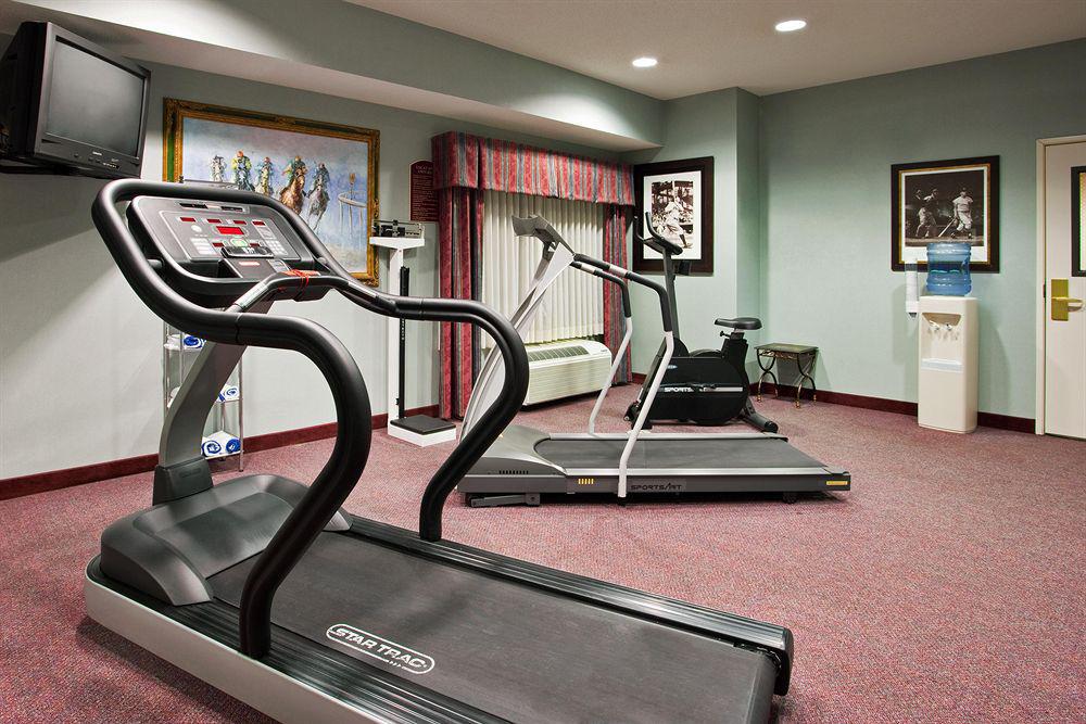 Holiday Inn Express & Suites - Sharon-Hermitage By Ihg West Middlesex Facilidades foto